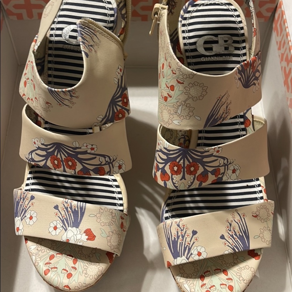 Gianni Bini Floral Heels